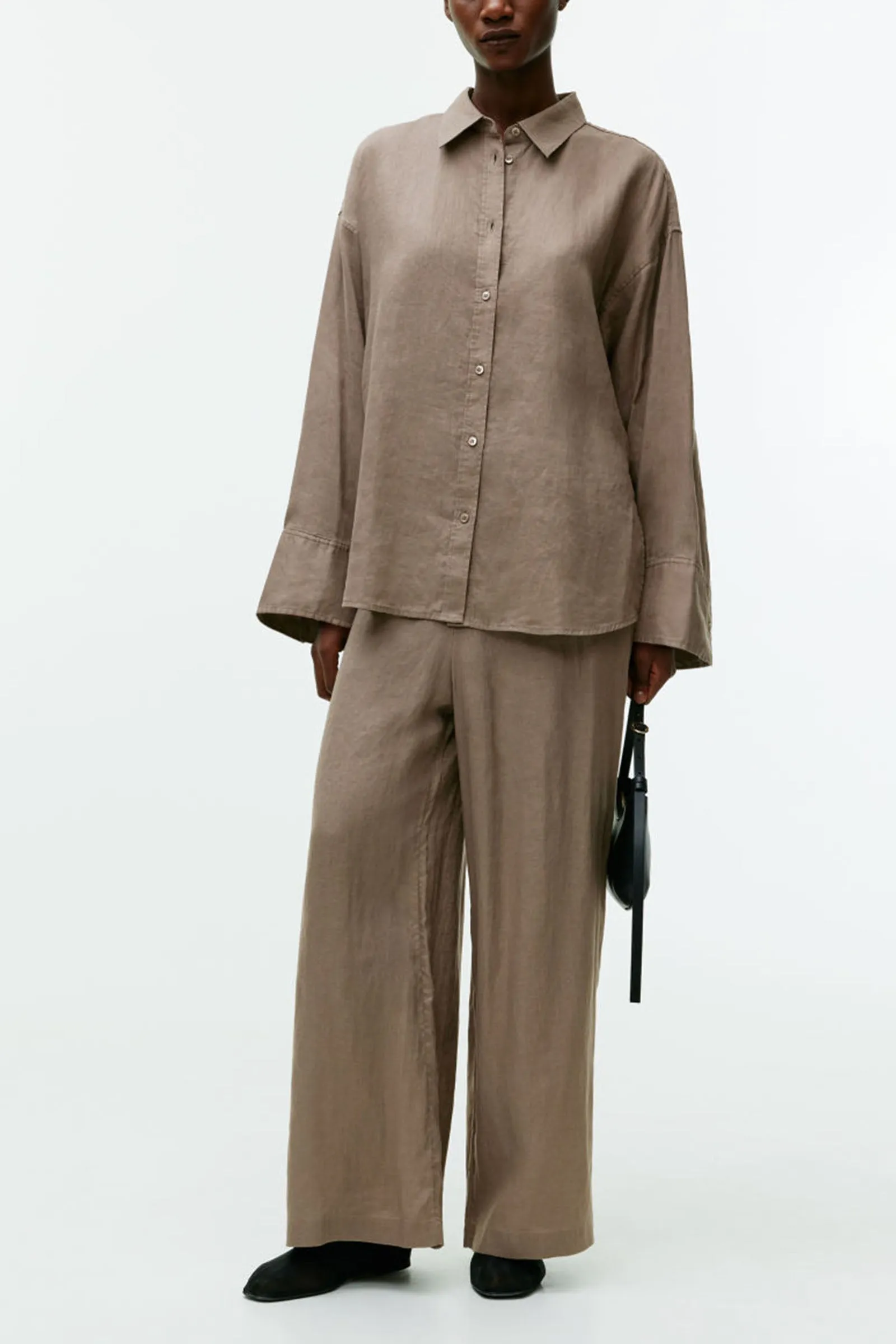 Loose Linen Shirt & Wide Linen Trousers, Brown