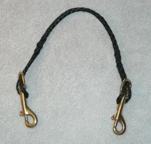 Neckline