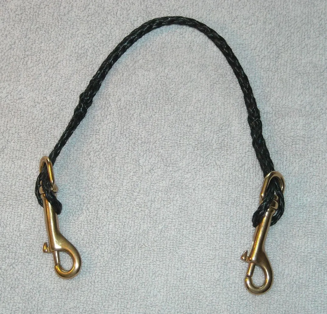 Neckline