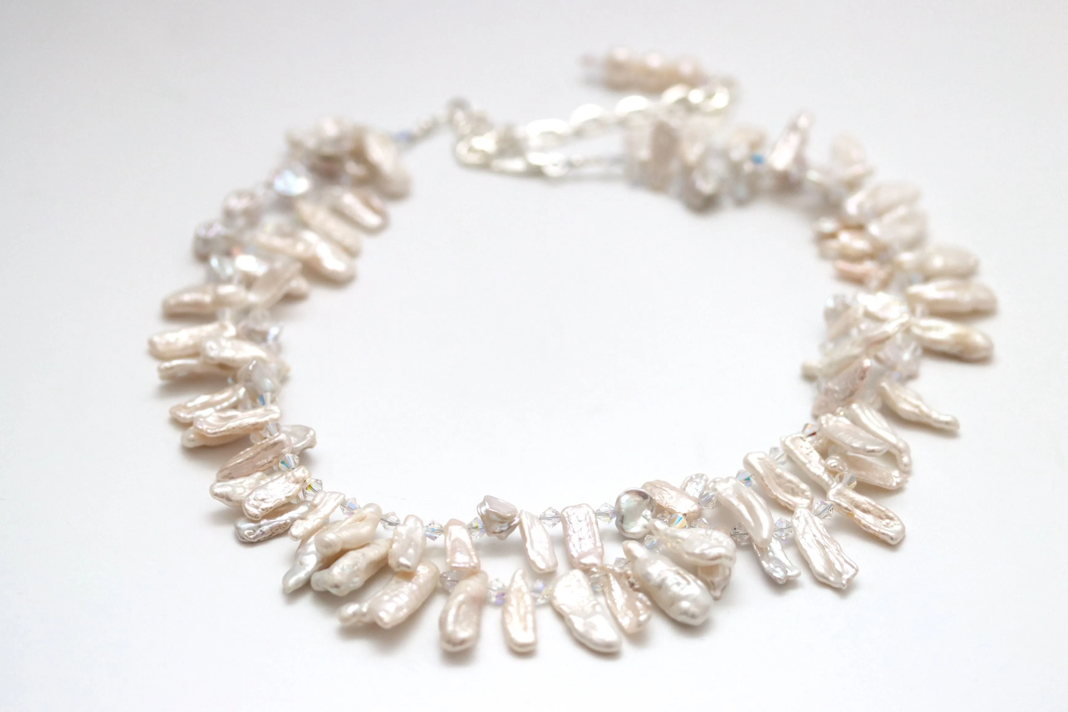 Pure Neckline