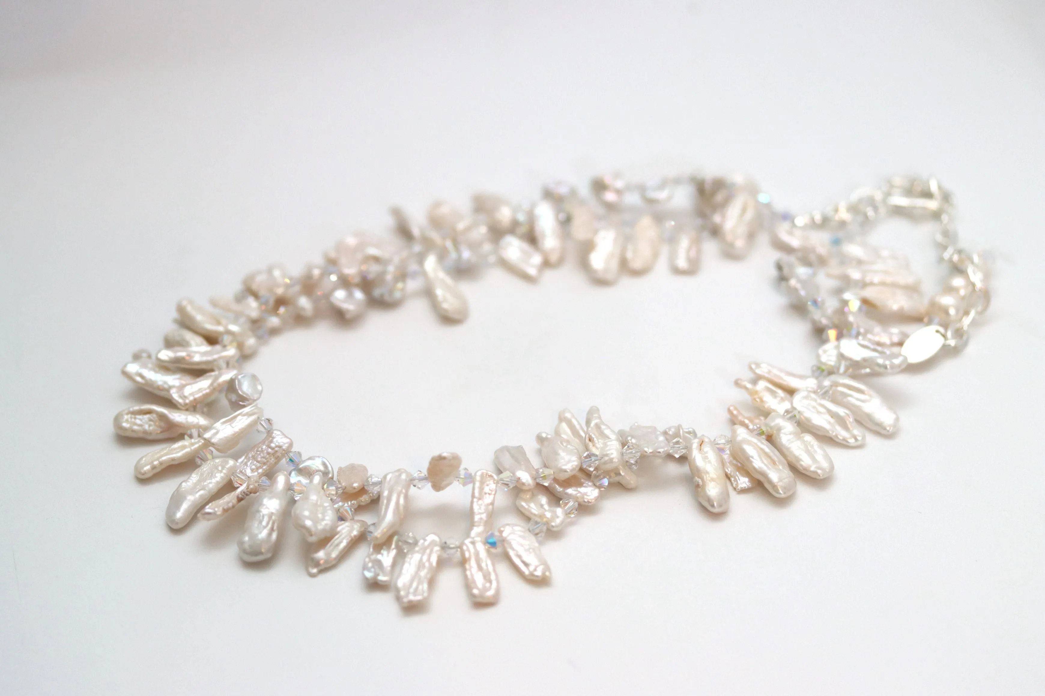 Pure Neckline