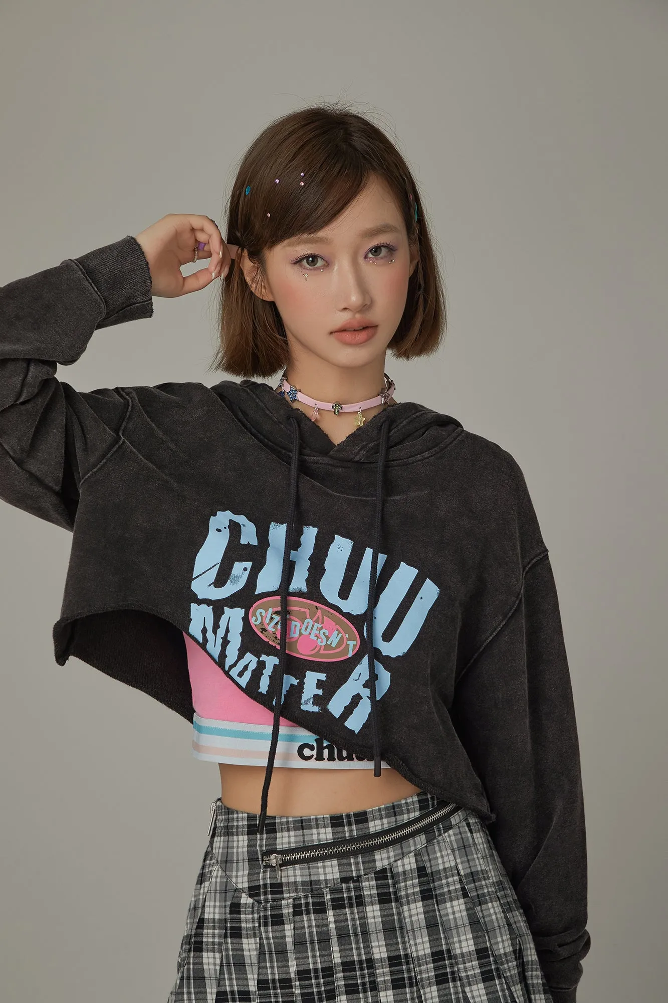 Size Doesnt Matter Vintage Crop Hoodie