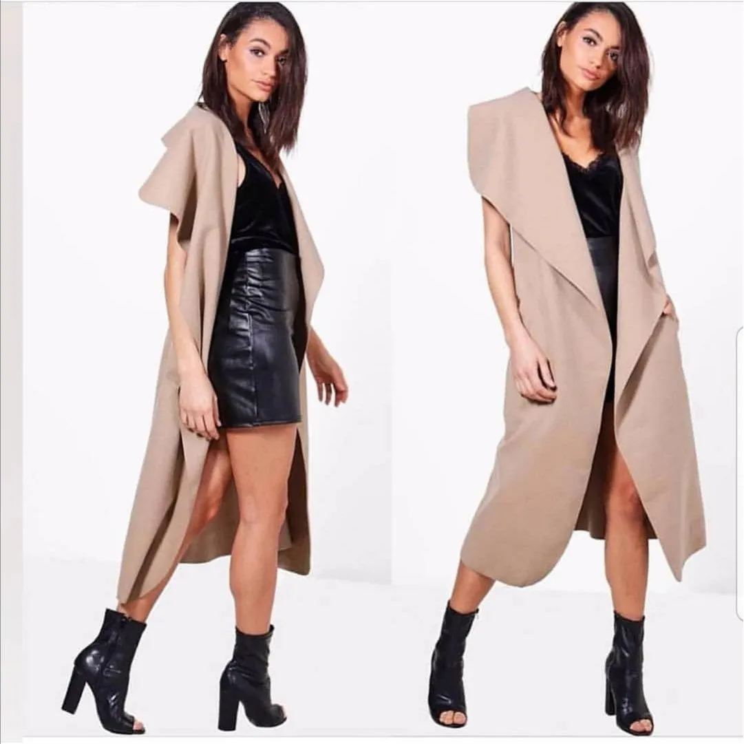 Sleeveless Long Coat 