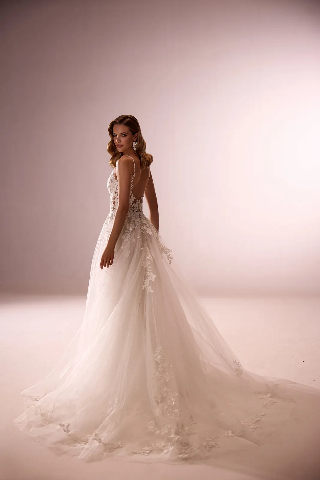 Wedding dress Ariana